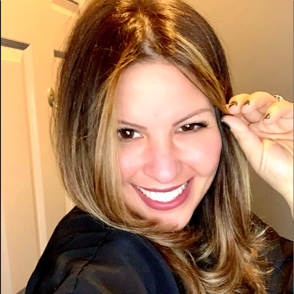 Meet your Posher, Raluca